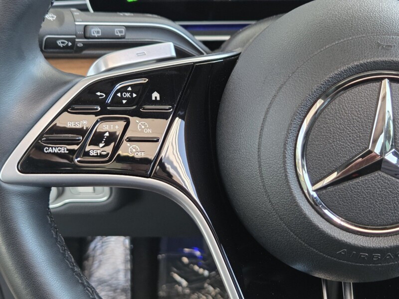 Certified Used 2025 Cirrus Silver Metallic Mercedes-Benz GLE 350 image 26