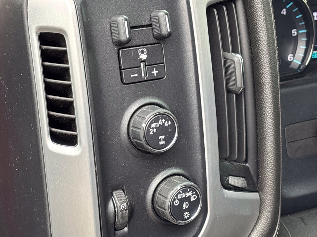 Used 2017 Red GMC SLE image 19