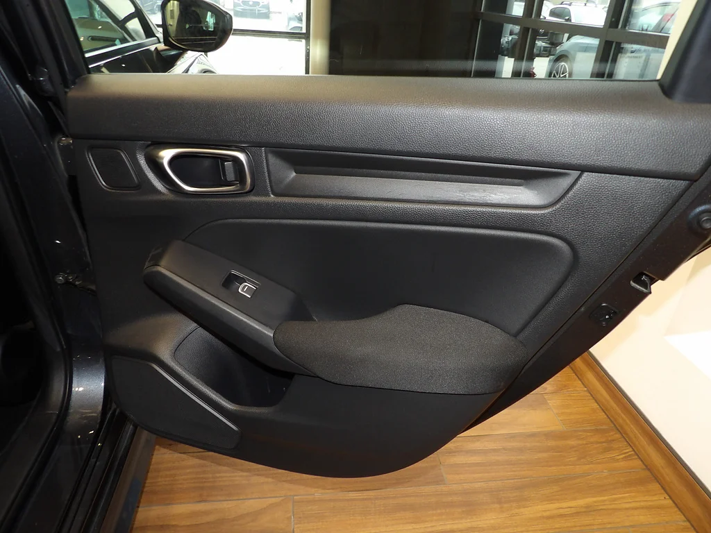 Used 2025 GRAY Honda Sport image 15