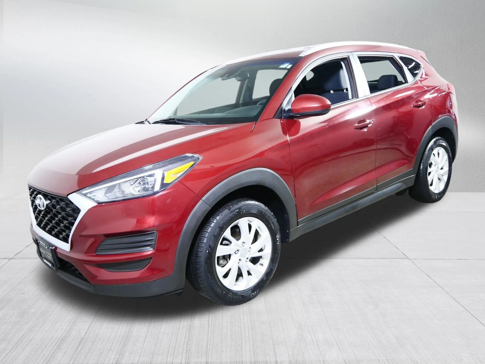 Used 2019 Gemstone Red Hyundai Value image 3