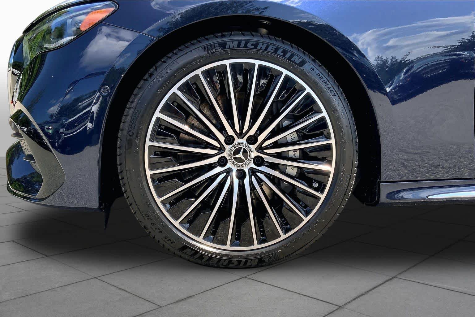 New 2027 Nautical Blue Metallic Mercedes-Benz E 450 image 15