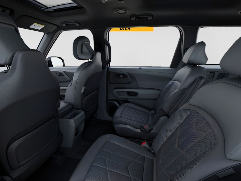 New 2027 White Kia X-Line SX image 18