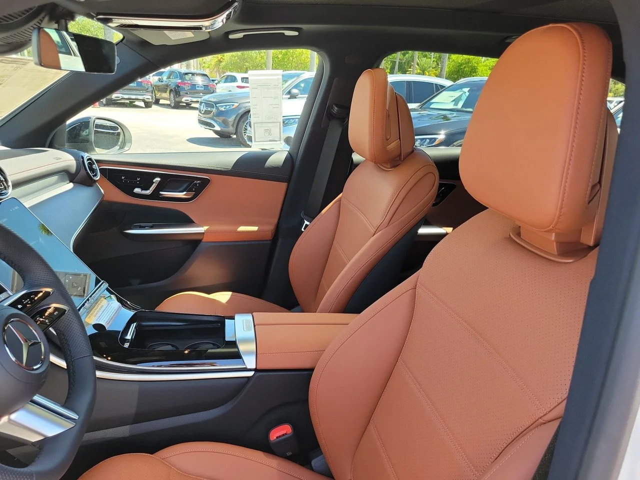 New 2027 Polar White Mercedes-Benz GLC 300 image 20