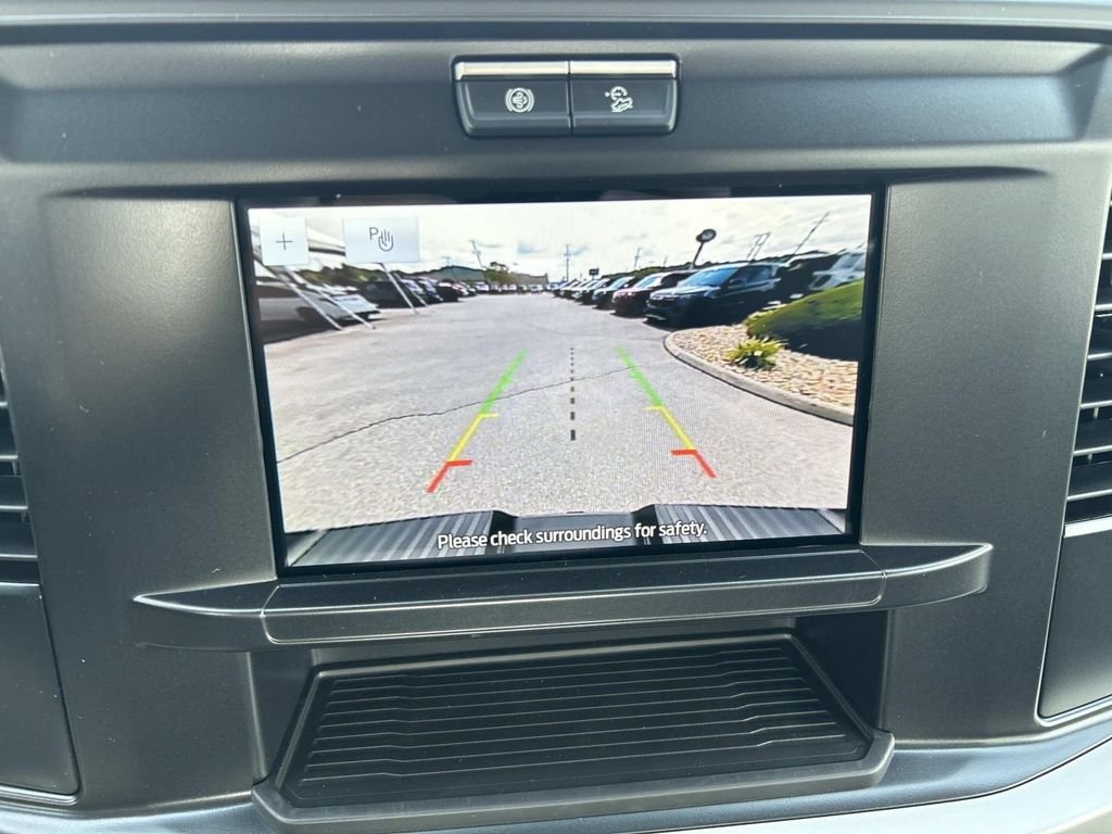 New 2026 Oxford White Ford F-250® XL image 24