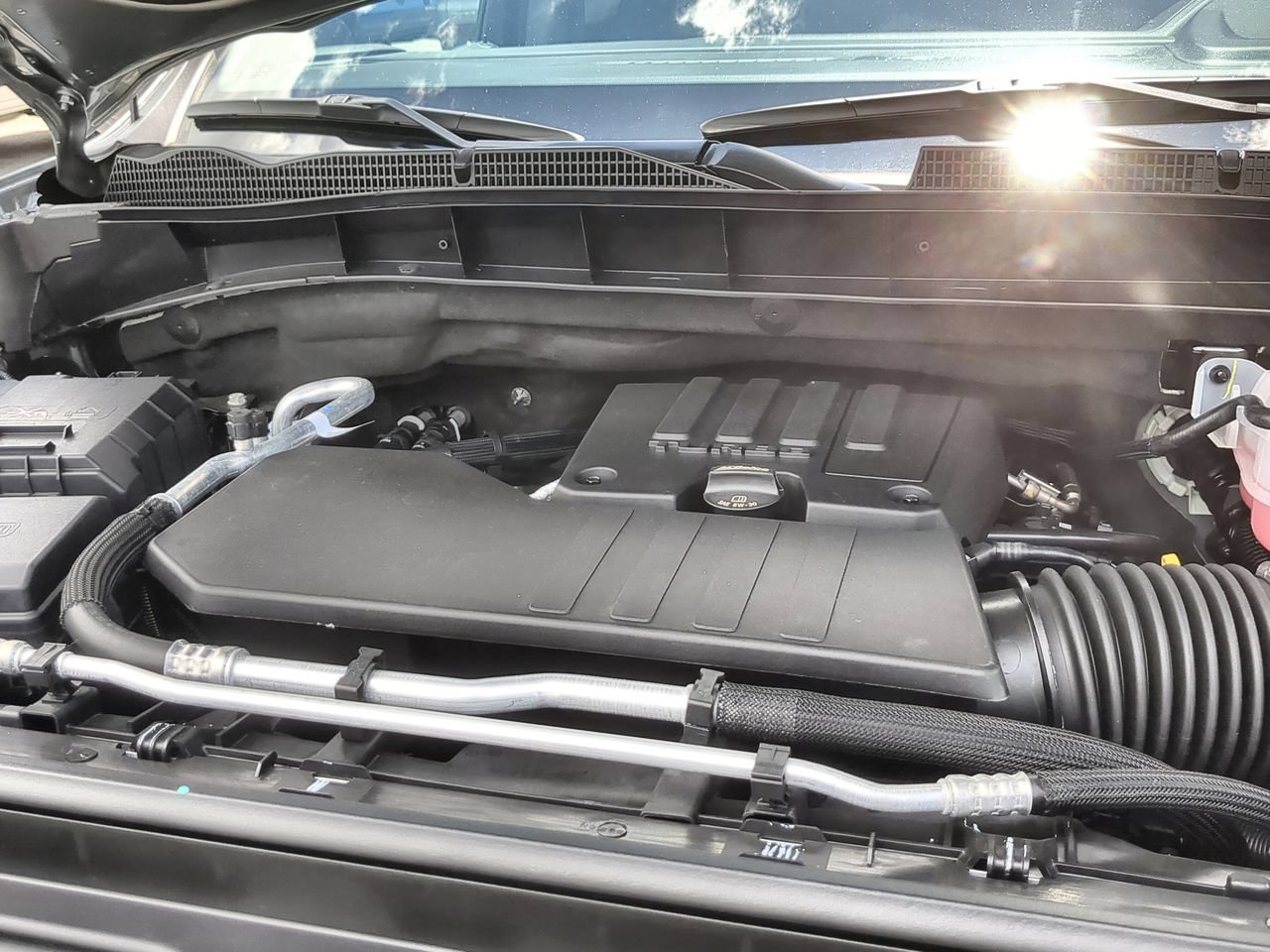 New 2026 Sterling Metallic GMC Elevation image 29