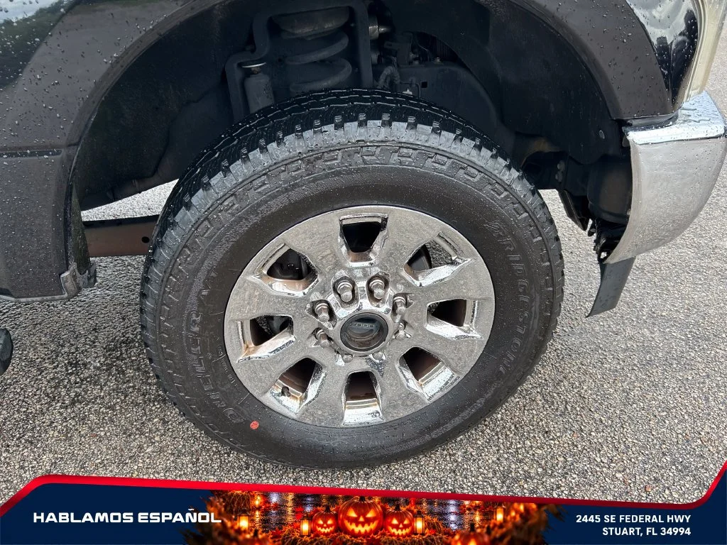Used 2019  Ford XL image 20