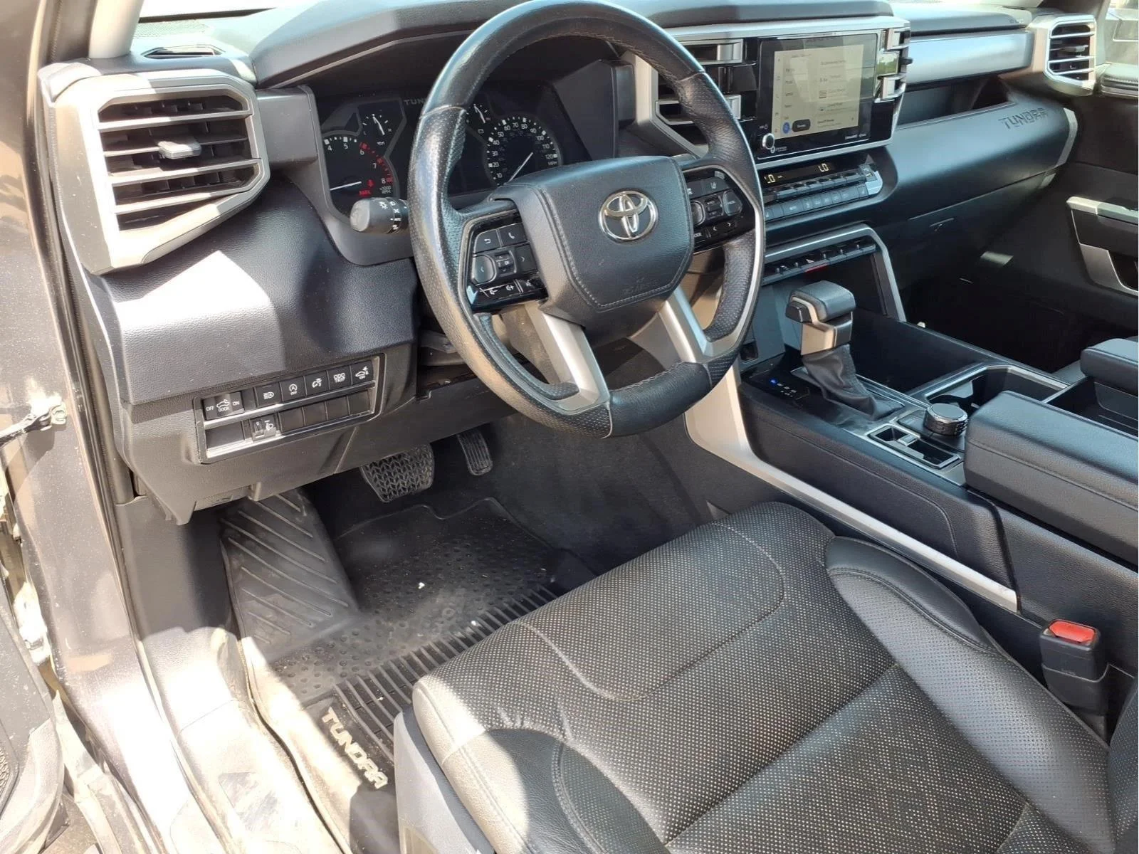 Used 2023 Magnetic Gray Metallic Toyota SR5 image 15