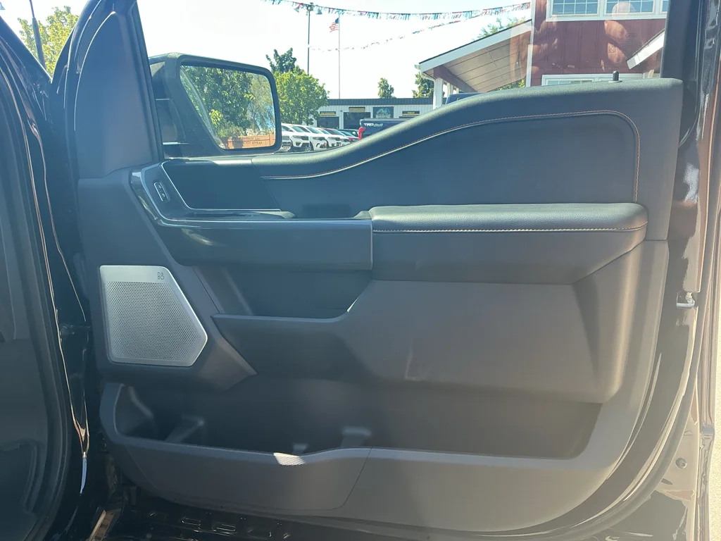Used 2023 AGATE BLACK METALLIC Ford Tremor image 13