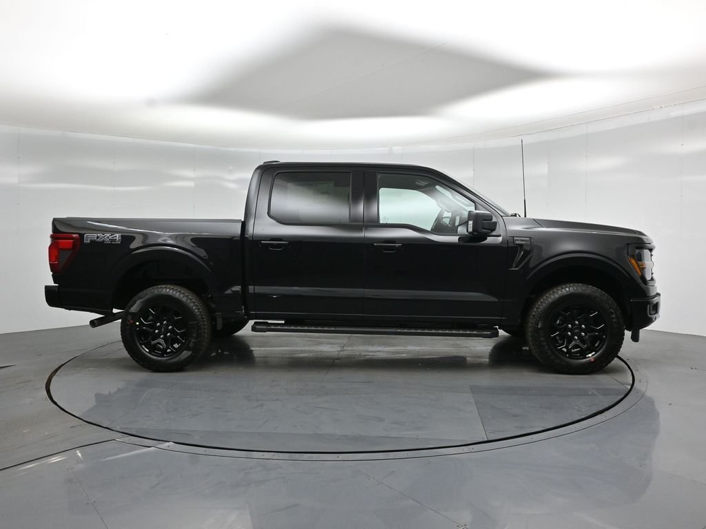 New 2026 Agate Black Metallic Ford XLT image 24