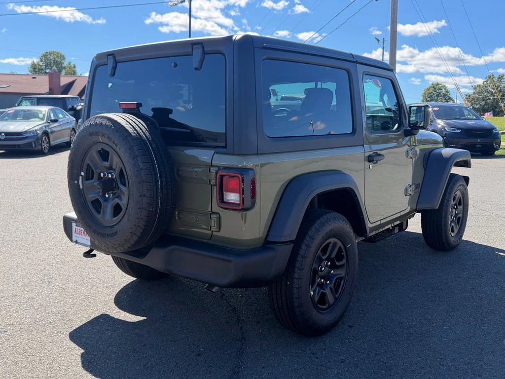 New 2027 Green Jeep Sport image 3