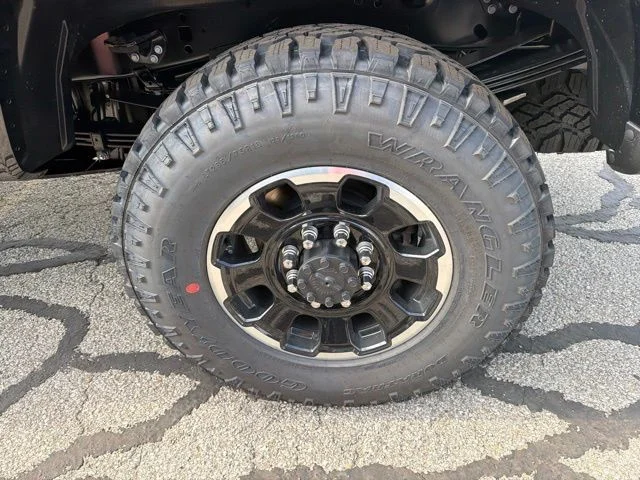 New 2027 Black Ford Lariat image 7