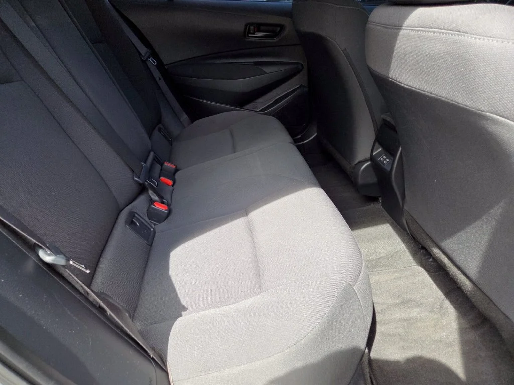 Used 2024  Toyota LE image 17