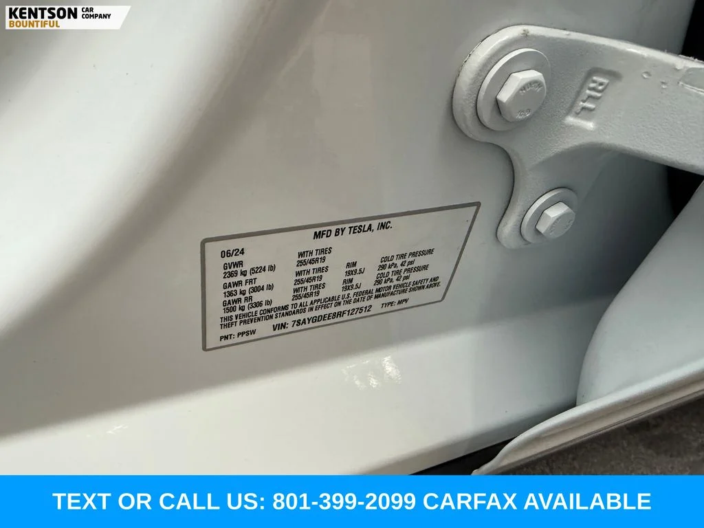 Used 2024 White Tesla Long Range image 36