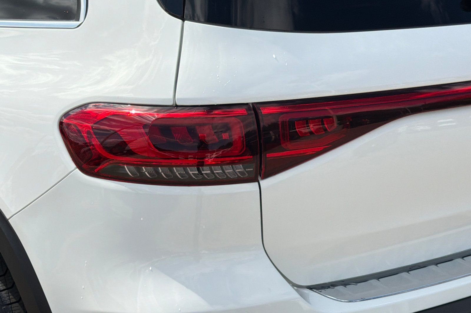 Certified Used 2023 White Mercedes-Benz 300 image 14
