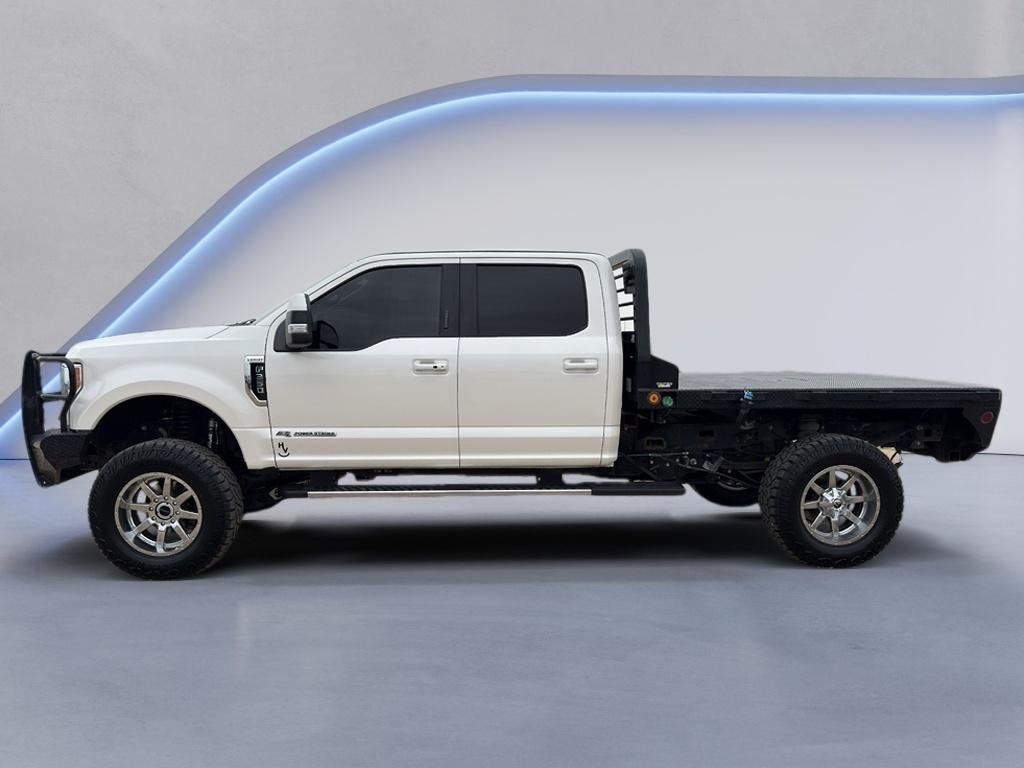 Used 2018 White Platinum Metallic Tri-Coat Ford LARIAT image 2