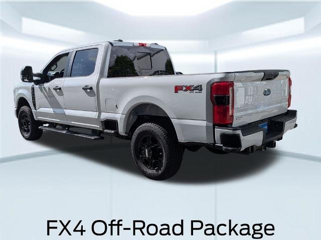 New 2026 Oxford White Ford F-250® XL image 4