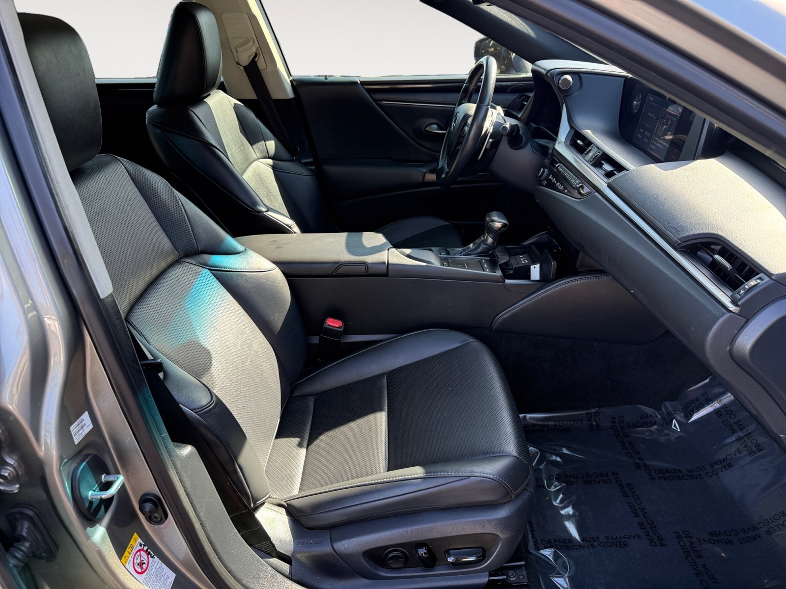 Used 2019 Silver Lexus 350 image 19