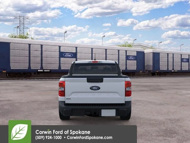 New 2026 Space White Metallic Ford XLT image 7