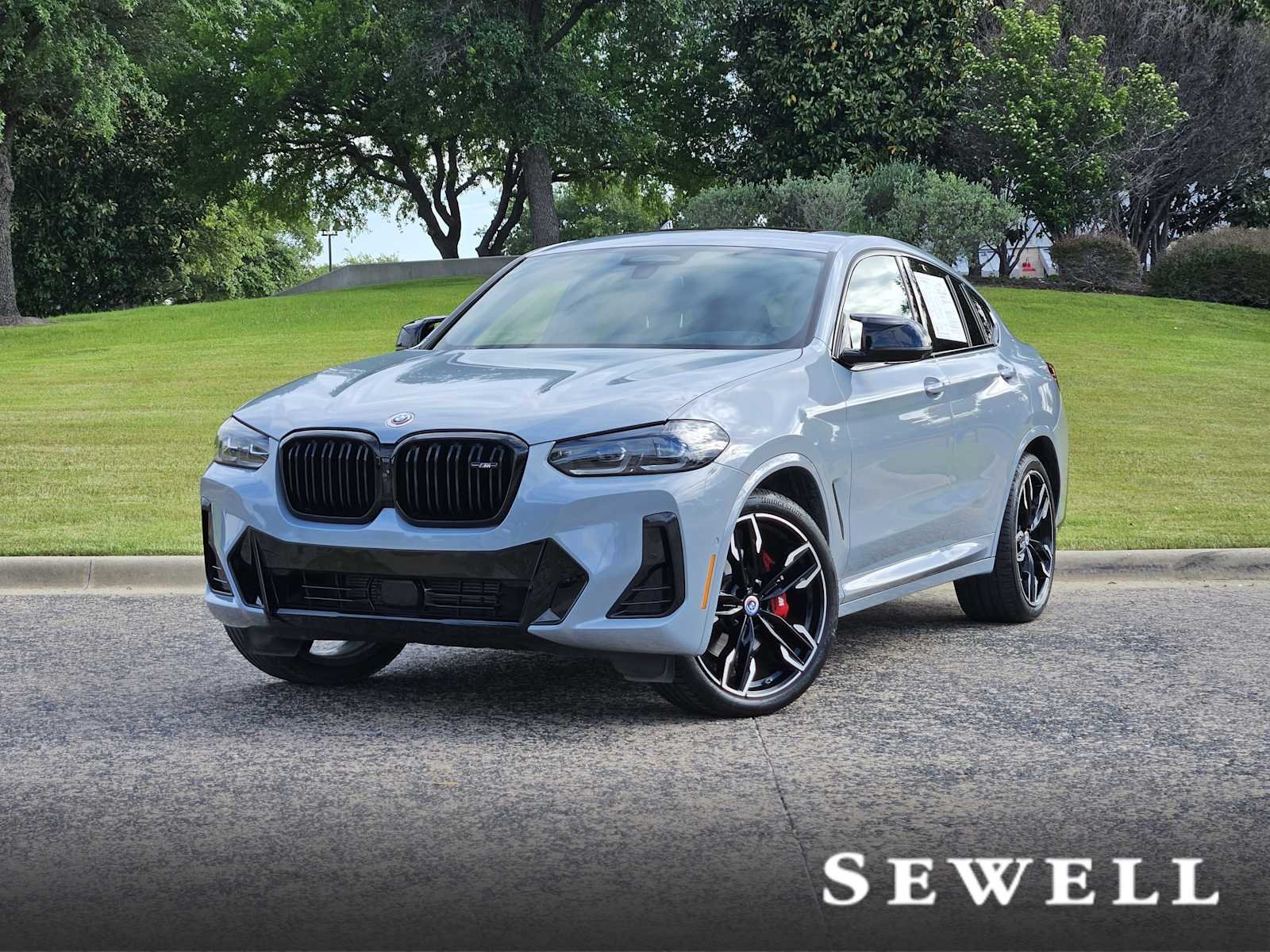 2023 BMW X4