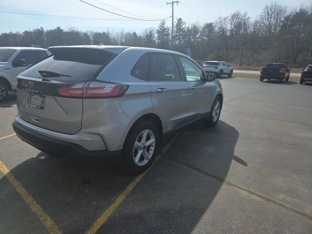 Used 2023 Silver Metallic Ford SE image 6