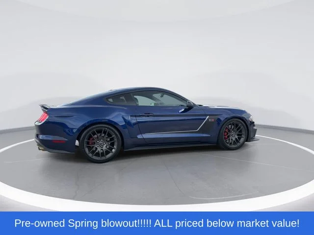 Used 2019 Blue Ford GT Premium image 8