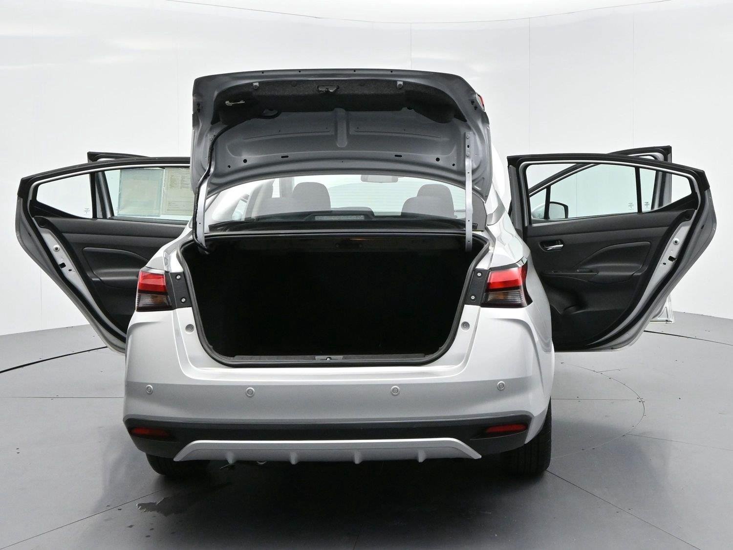 Used 2023 Brilliant Silver Metallic Nissan SV image 40