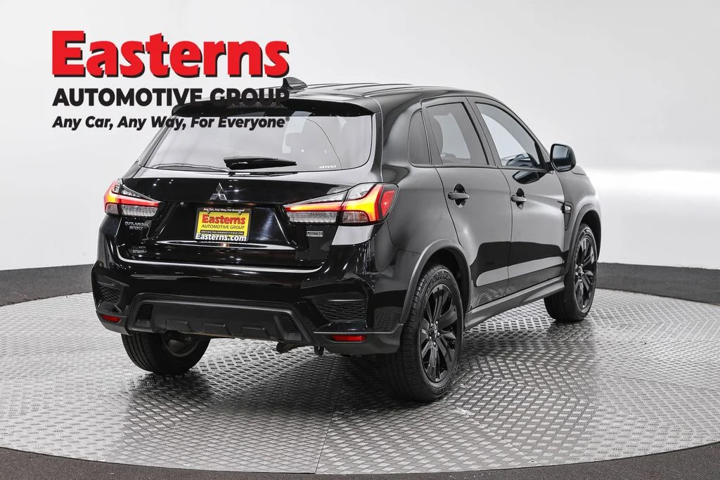 Used 2025 Black Mitsubishi 2.0 LE image 5
