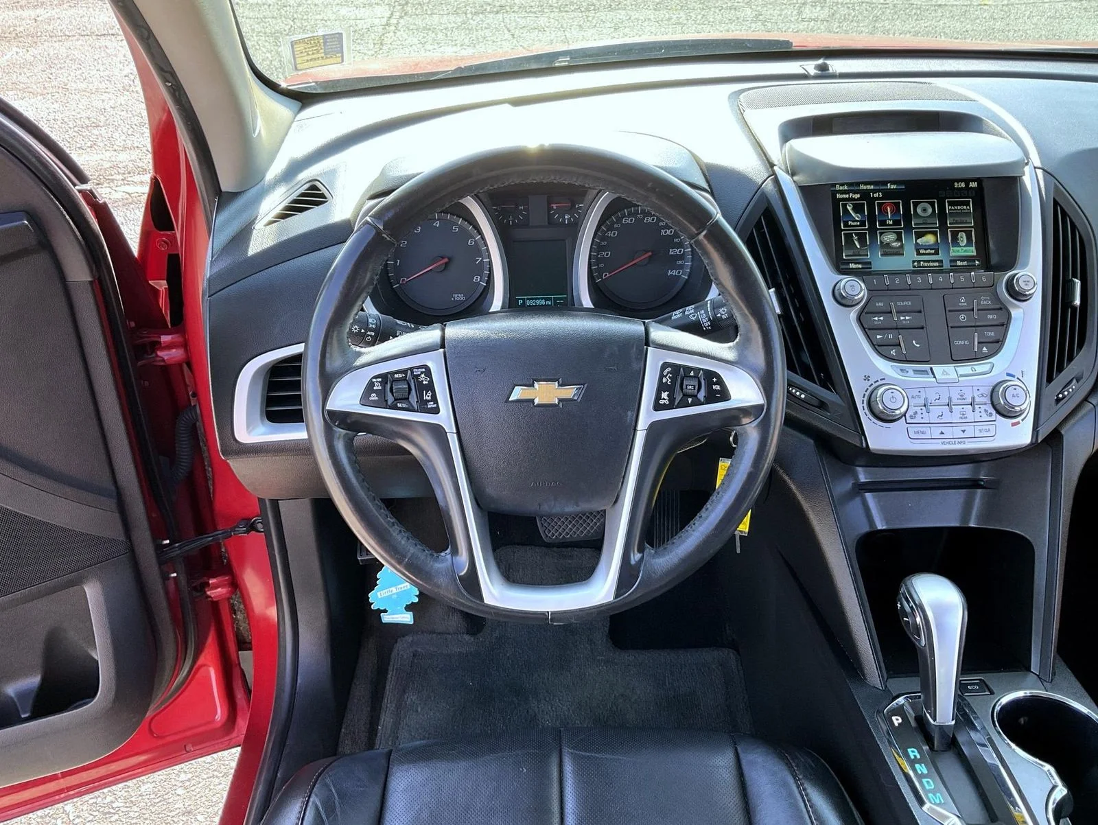 Used 2015 Red Chevrolet LT image 11
