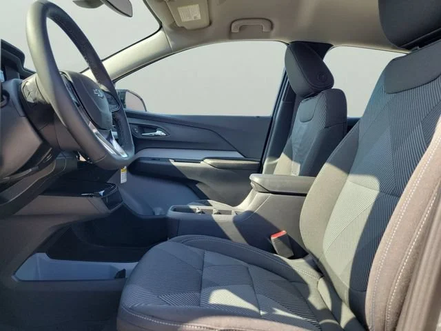 New 2027 Sterling Grey Metallic Chevrolet LT image 18
