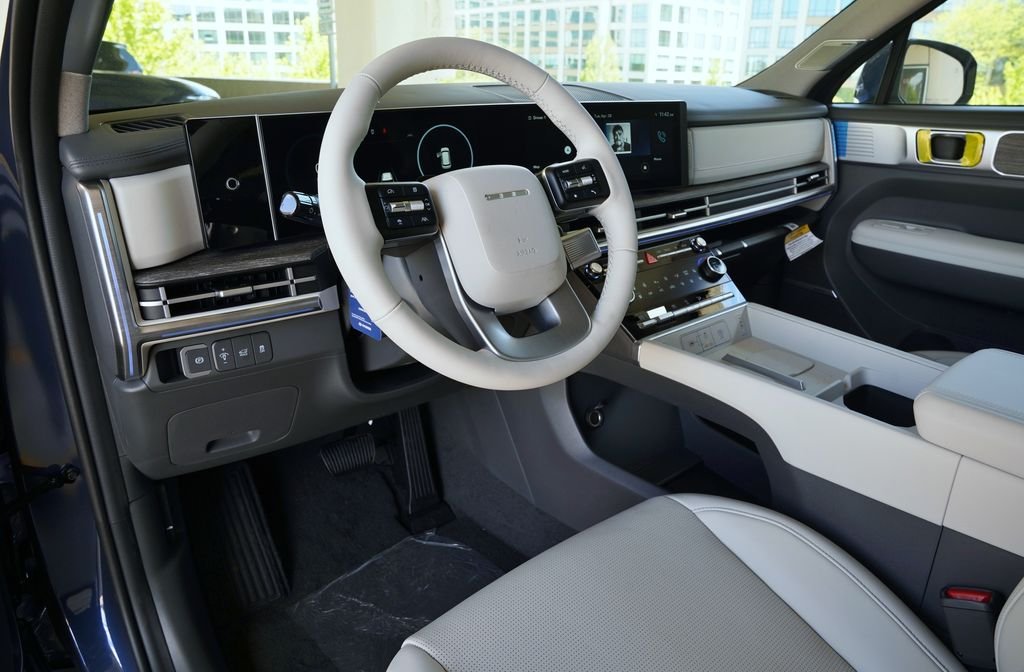 New 2026 Atlantis Blue Hyundai Limited image 37