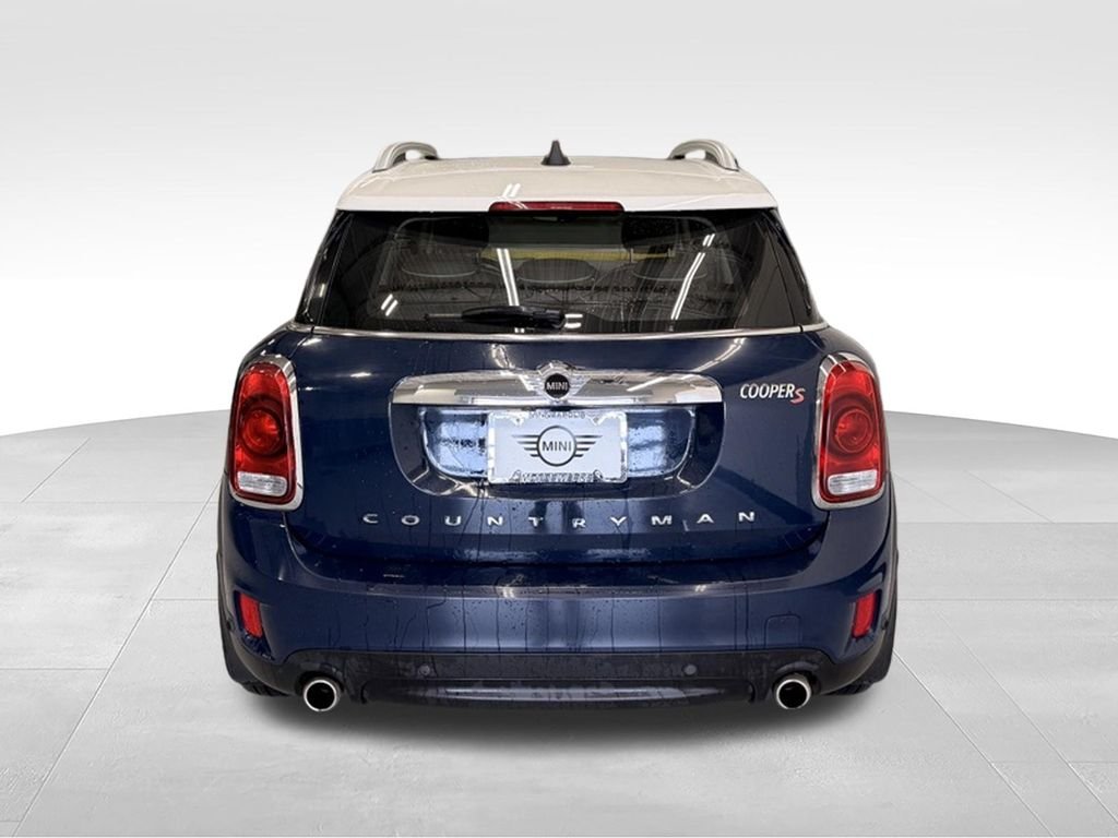 Used 2019 MINI Yours Lapisluxury Blue MINI  image 4