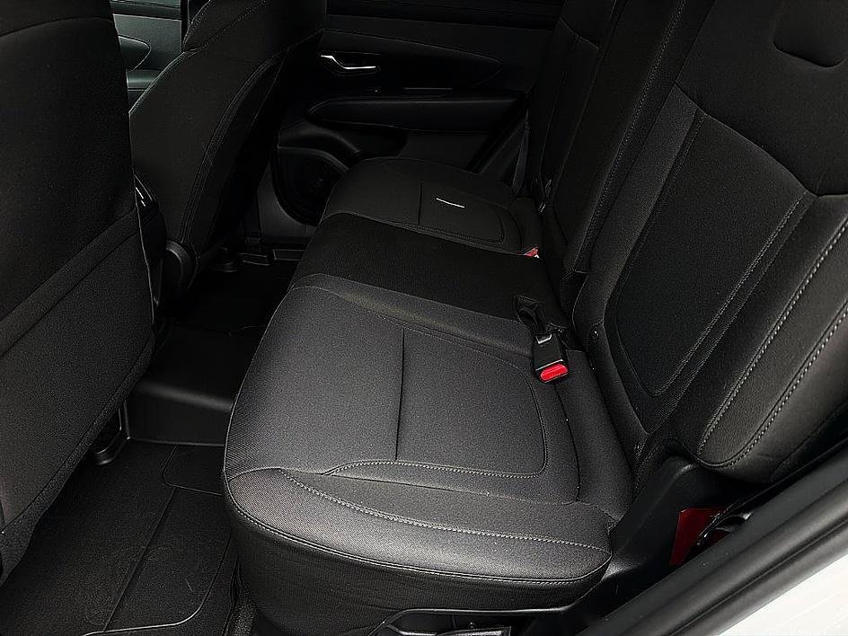 New 2026 Creamy White Pearl Hyundai SEL AWD image 24