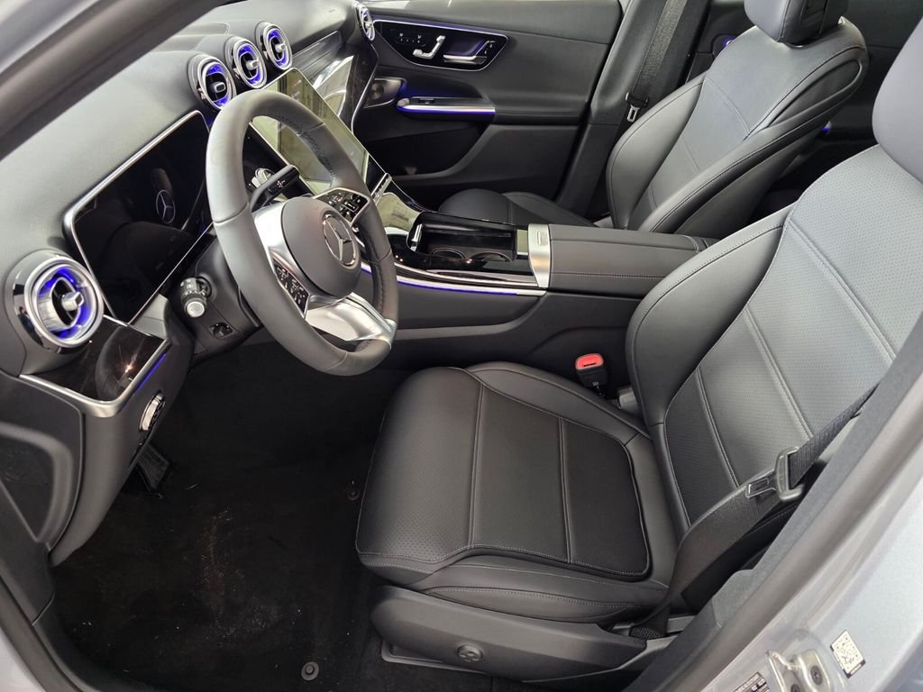 New 2026 Cirrus Silver Metallic Mercedes-Benz GLC 300 image 6