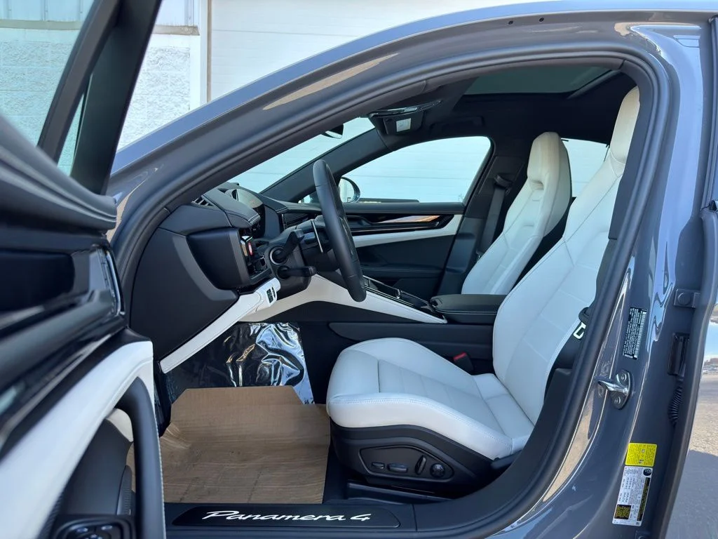 2026 Porsche Panamera Base - Photo 13
