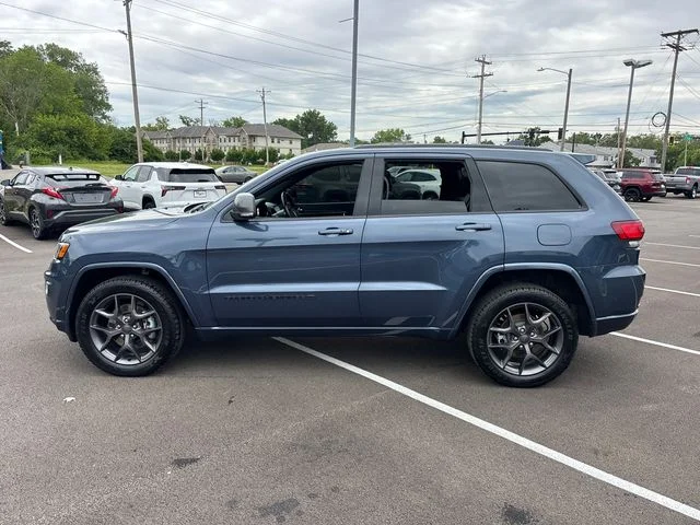 Used 2021 Blue Jeep Limited image 3