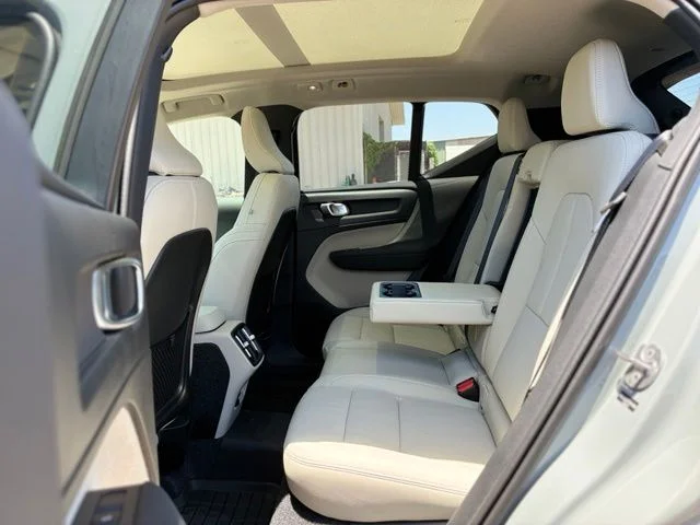 New 2026 Vapour Grey Volvo Plus image 23