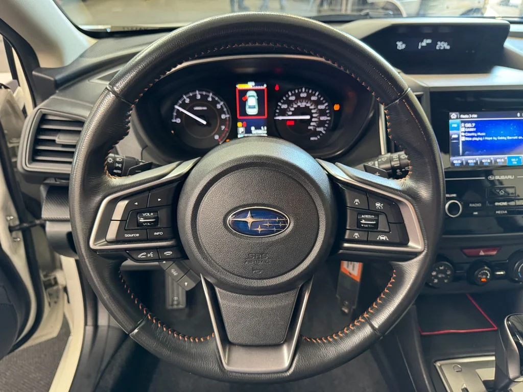 Used 2018 White Subaru 2.0i Premium image 18