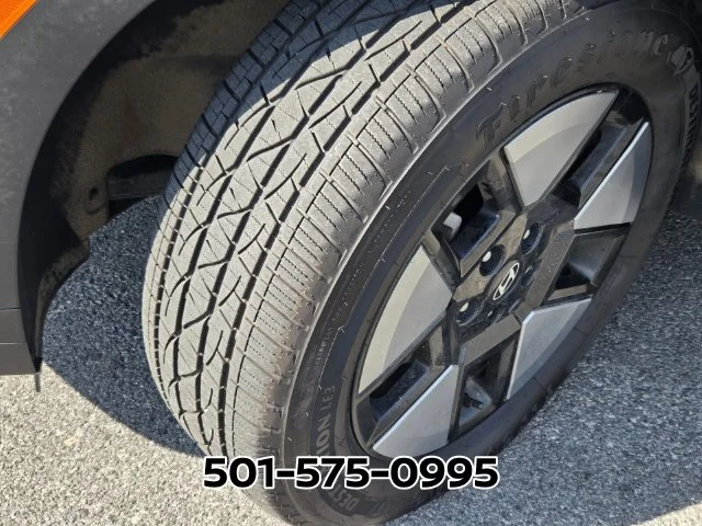 Used 2024 Silver Hyundai SEL image 21