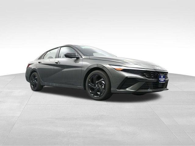 New 2026 Gray Hyundai SEL Sport Premium image 30