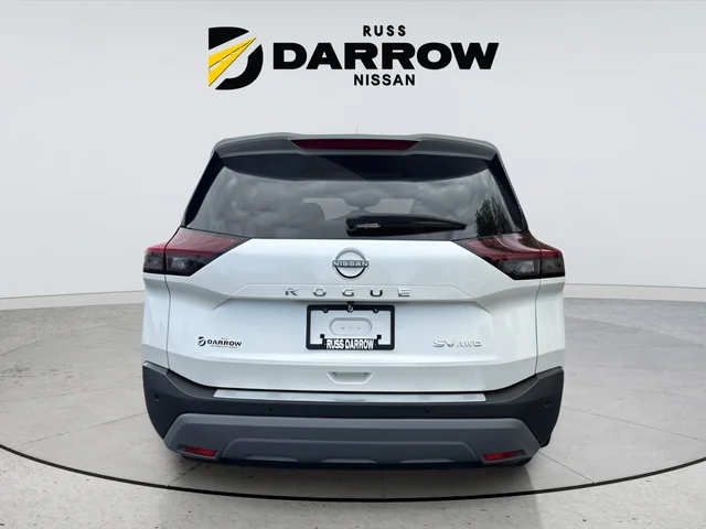 Used 2023 White Nissan SV image 4
