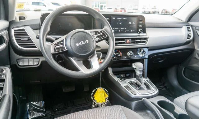Used 2024 Black Kia LX image 13