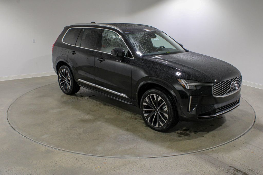 2026 Volvo XC90 Plus - Photo 7