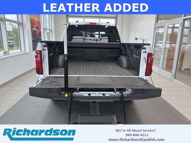 2025 Ford F-150 XLT - Photo 13