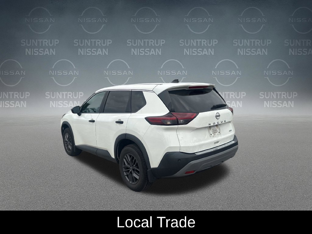 Used 2023 White Nissan S image 3