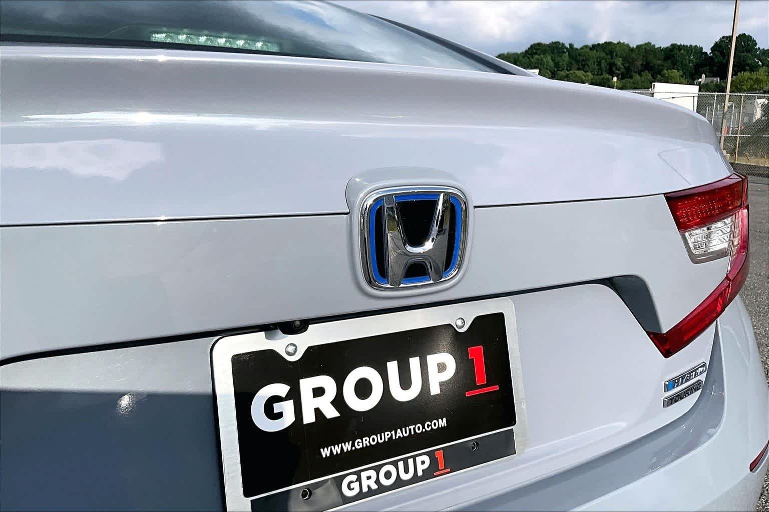 Used 2022 Sonic Gray Pearl Honda Touring image 31