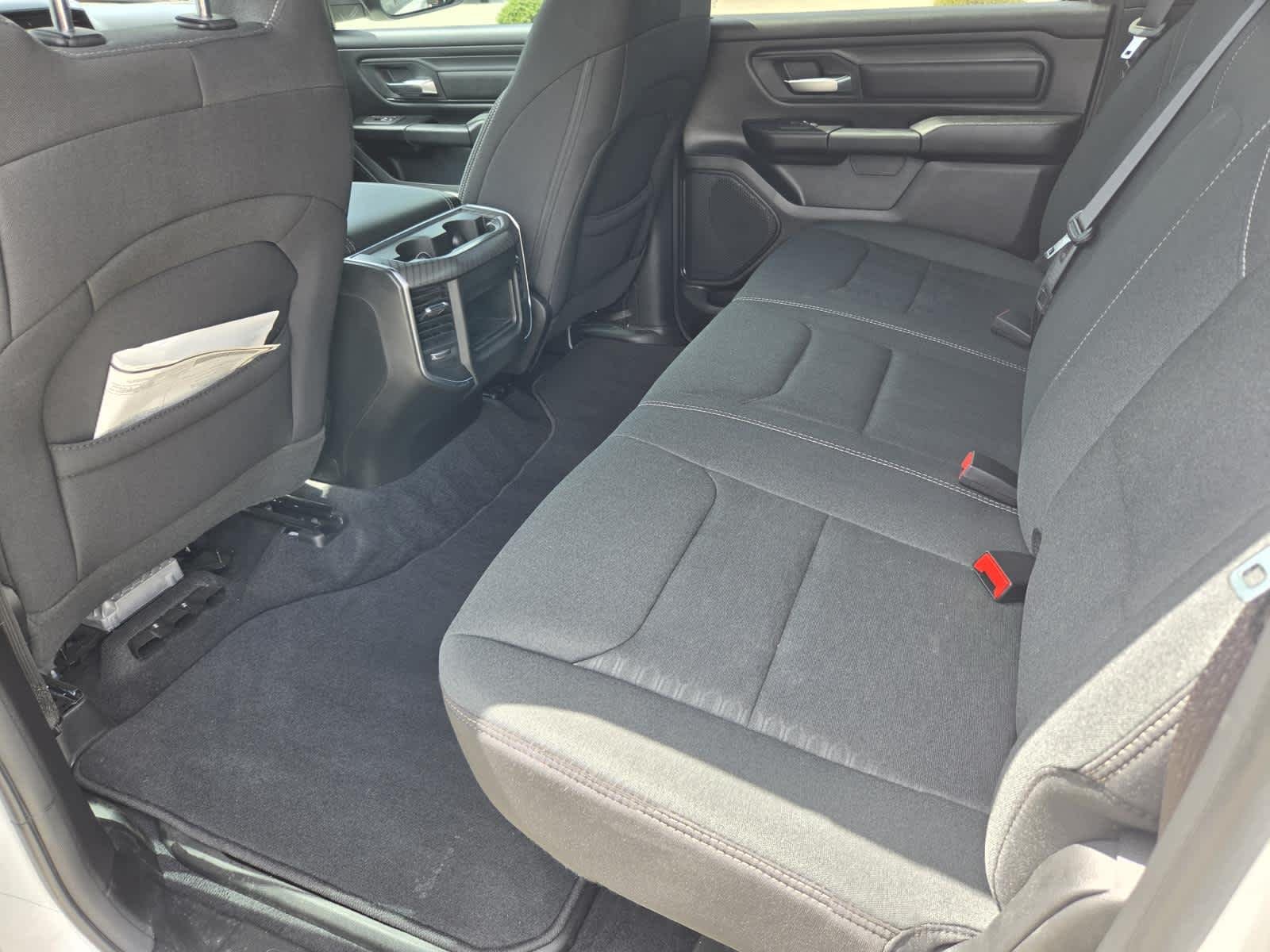 2026 RAM 1500 Express - Photo 13