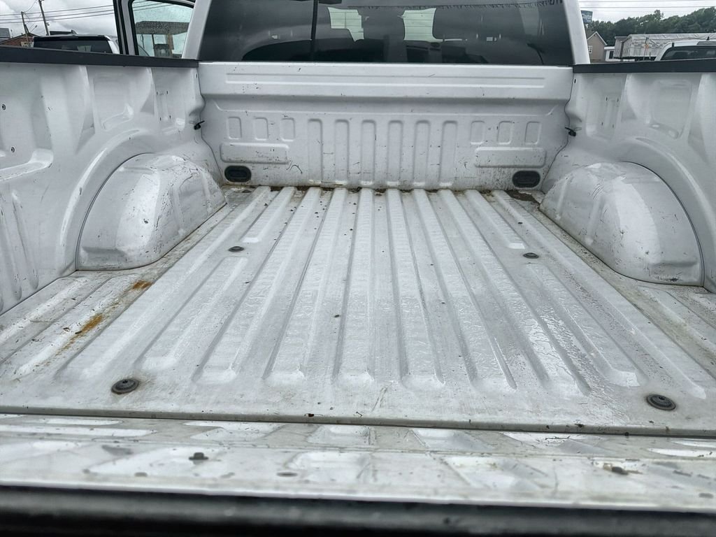 Used 2023 White Ford XL image 19
