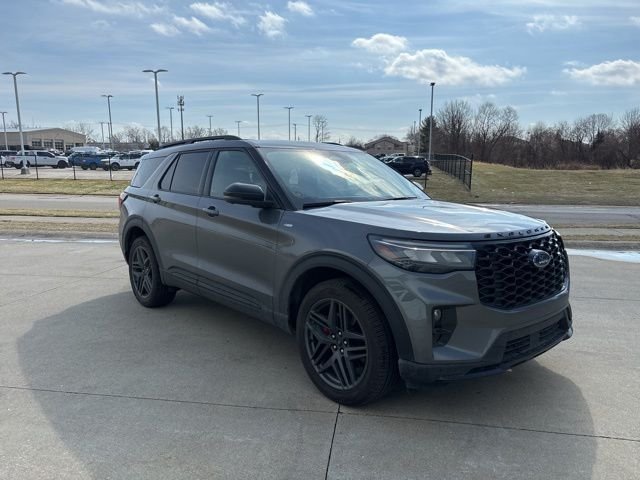 2026 Ford Explorer ST-Line - Photo 68