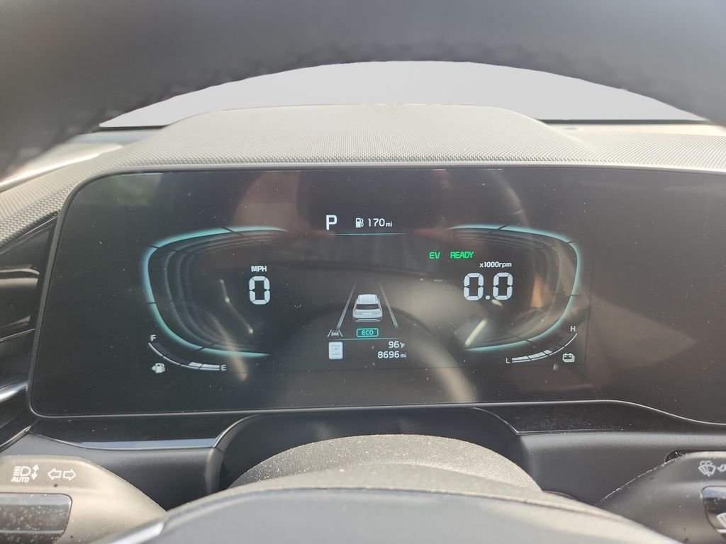 Certified Used 2023 Green Kia EX Touring image 14