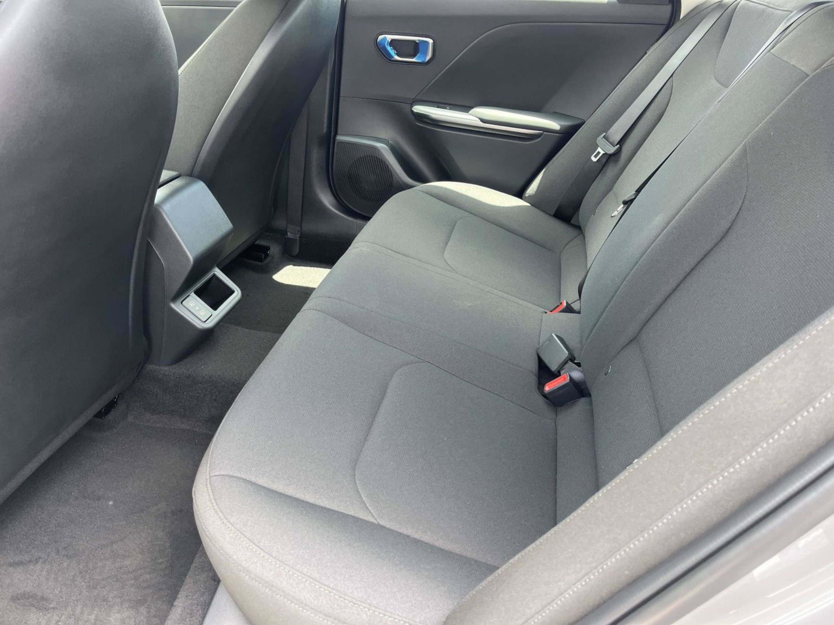 New 2026 Steel Gray Kia LXS image 19